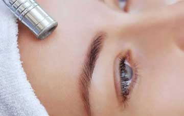 Mikrodermabrasion / Hautverjüngung-Seminar