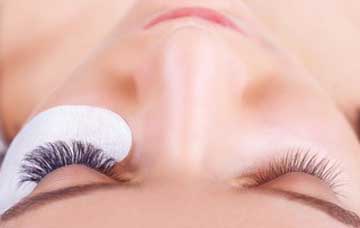Wimpernbehandlung.jpg
